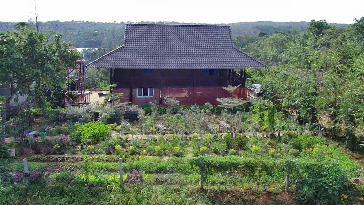 Phuong Nam Gia Trang Farmstay Gia Nghĩa Exterior foto