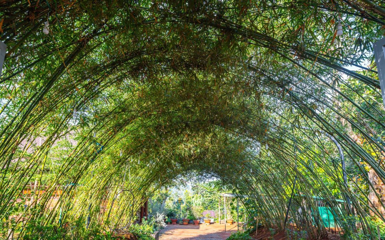 Phuong Nam Gia Trang Farmstay Gia Nghĩa Exterior foto