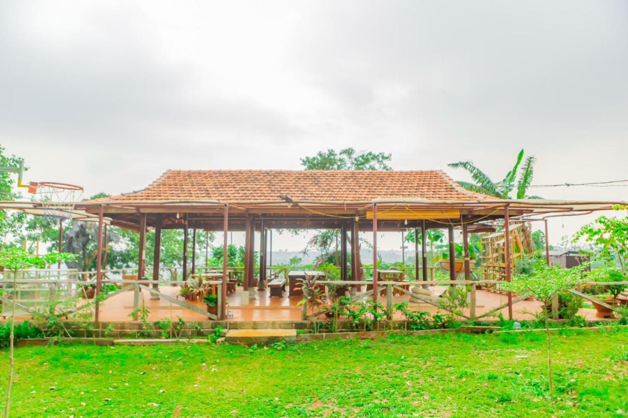 Phuong Nam Gia Trang Farmstay Gia Nghĩa Exterior foto